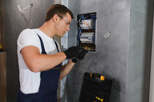 Best Affordable Emergency Electrician  in Wahpeton, ND